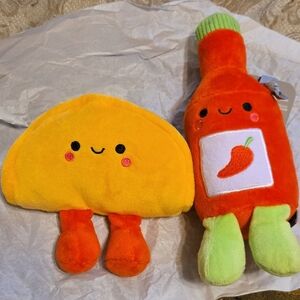 Plush Taco and Hot Sauce Toy Set